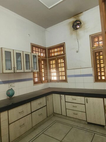 Balcony in 3 BHK Independent House at Gomti Nagar – for Rent