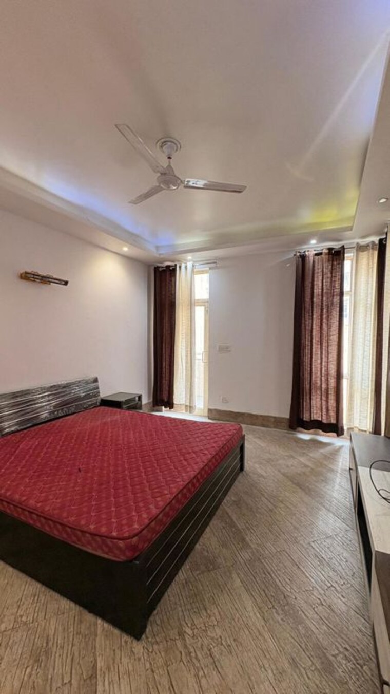 Bedroom, parsvnath-planet 4 Bedroom 2200 Sq.Ft. Apartment In Gomti Nagar Lucknow 9972098