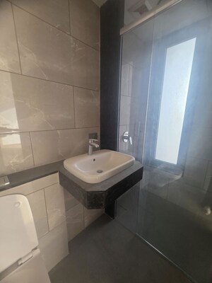 Bathroom in 4 BHK Apartment at Rustomjee Crown, Prabhadevi – for Rent