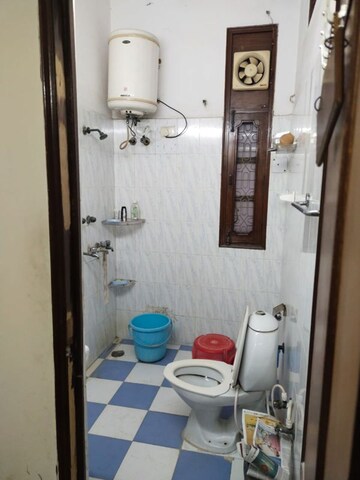 Bathroom in 6+ BHK Villa at Sector 55 – for Sale