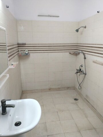 Bathroom in 6+ BHK Villa at Sector 55 – for Sale