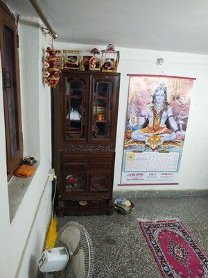 Furnished Amenities in 6+ BHK Villa at Sector 55 – for Sale