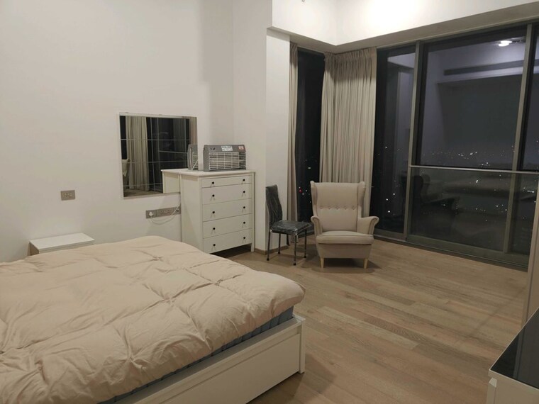 Bedroom, rustomjee-crown 4 Bedroom 2100 Sq.Ft. Apartment In Prabhadevi Mumbai 9972106