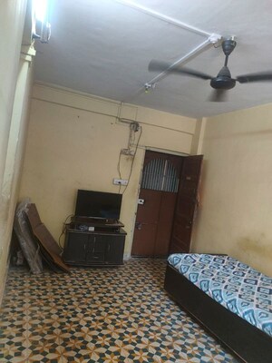 Living Room in 1 BHK Apartment at Dombivli West – for Rent