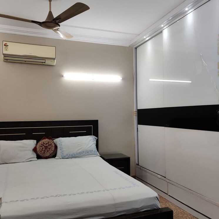 Bedroom, greater kailash ii 2 Bedroom 1050 Sq.Ft. Builder Floor In Greater Kailash ii Delhi 9972168