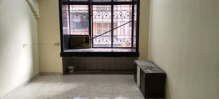 Room, shelter-chs 1 Bedroom 600 Sq.Ft. Apartment In Nerul Navi Mumbai 9972184