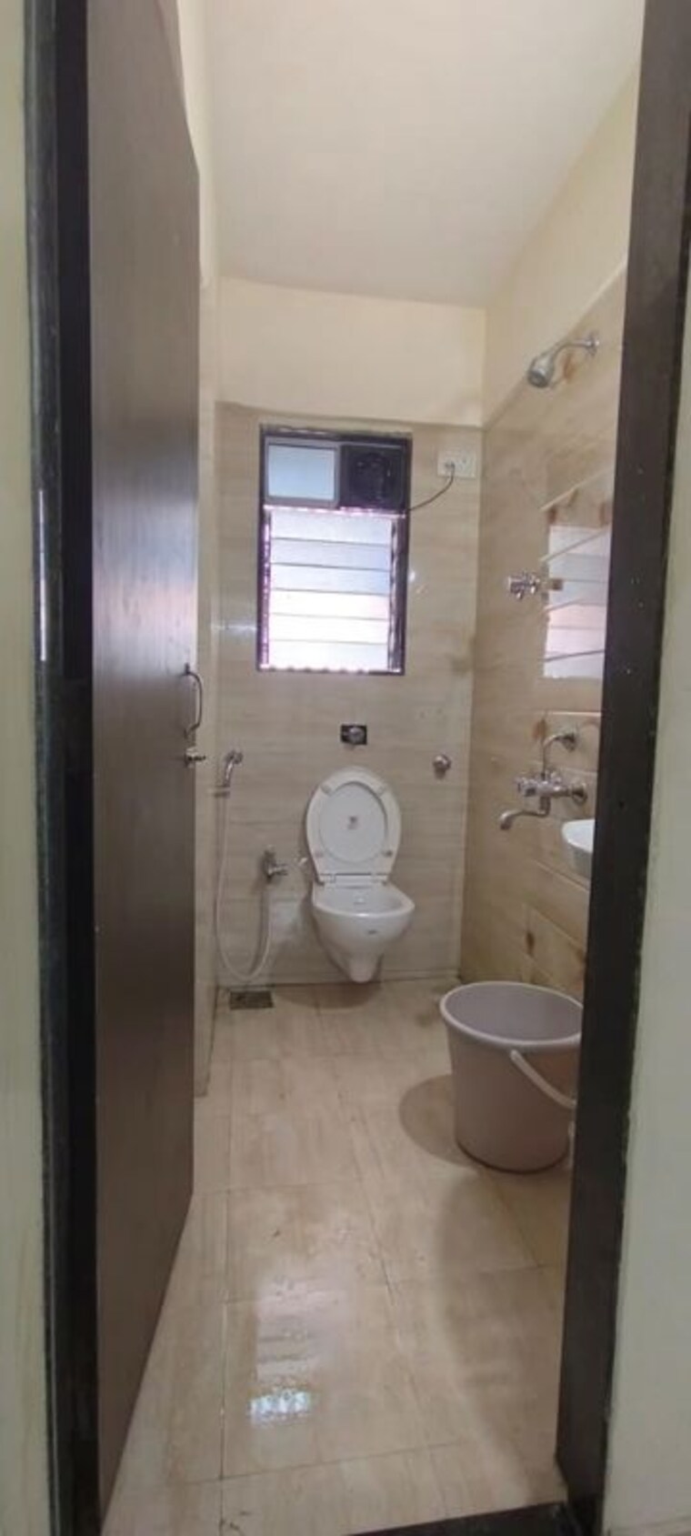 Bathroom, goregaon west Pg For Boys In Goregaon West 9972189