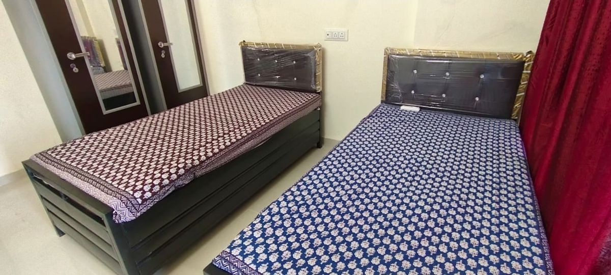Pg For Rent in Goregaon West