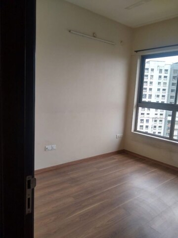 Room in 2 BHK Apartment at L&T Emerald Isle, Powai – for Rent