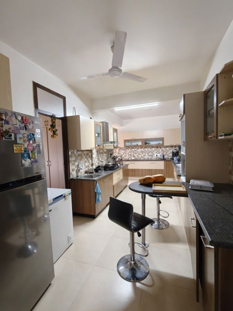 Master Bedroom, prestige-monte-carlo 4 Bedroom 3430 Sq.Ft. Apartment In Yelahanka Bangalore 9920827