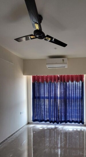 Furnished Amenities in 2 BHK Apartment at LnT Veridian, Powai – for Rent