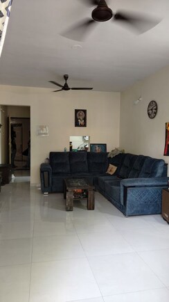 2 BHK + Pooja Room Apartment For Sale in Magarpatta Daffodils Apartment
