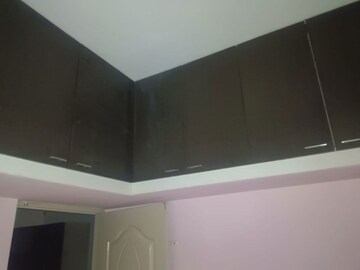 Furnished Amenities in 2 BHK Builder Floor at Guduvanchery – for Sale