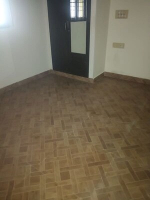 Room in 2 BHK Builder Floor at Guduvanchery – for Sale
