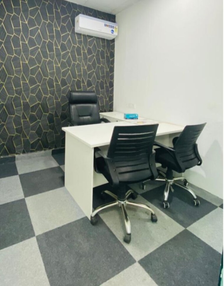 Team Area, sector 63 Commercial Office Space 600 Sq.Ft. In Sector 63 Noida 9972298