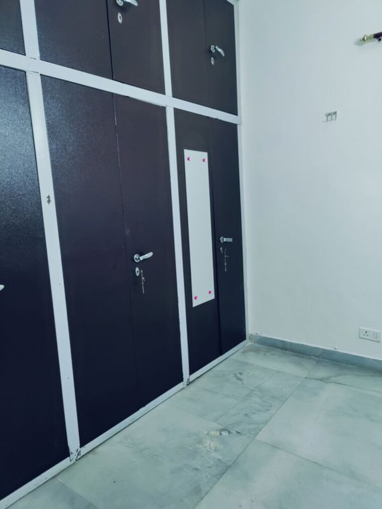 undefined, rwa-apartments-sector-51 3 Bedroom 3000 Sq.Ft. Builder Floor In Sector 51 Noida 9972316