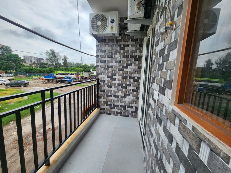 Balcony, high ground 3 Bedroom 1350 Sq.Ft. Builder Floor In High Ground Zirakpur 9972321