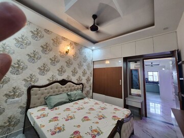 Bedroom in 3 BHK Builder Floor at High Ground – for Sale