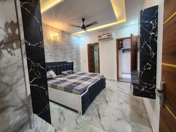 Bedroom in 3 BHK Builder Floor at High Ground – for Sale