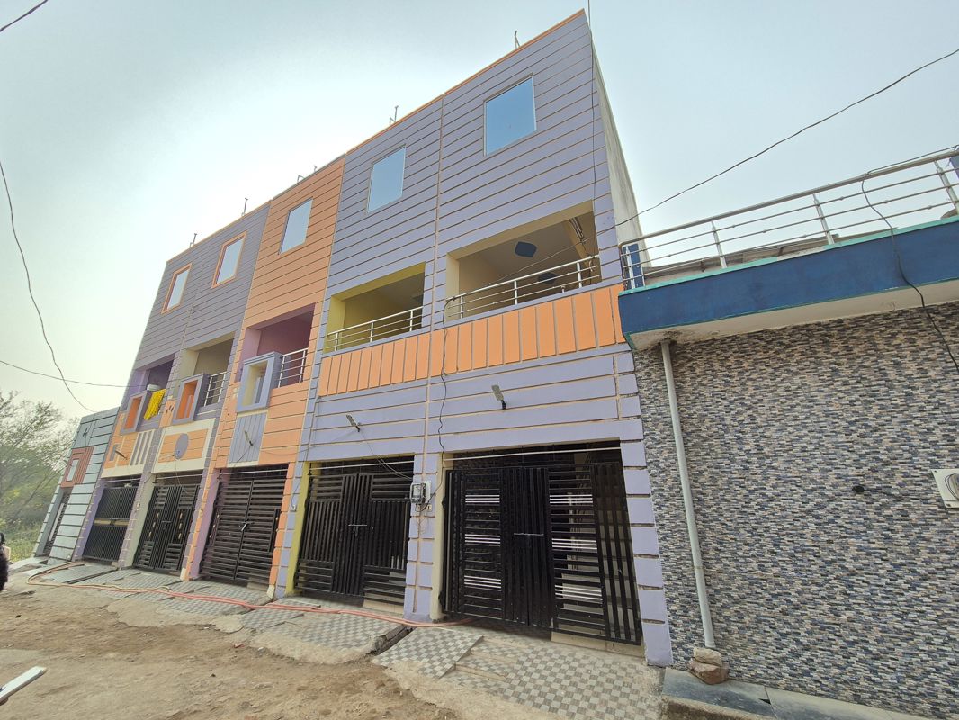 2 BHK Independent House For Sale in Boriyakhurd