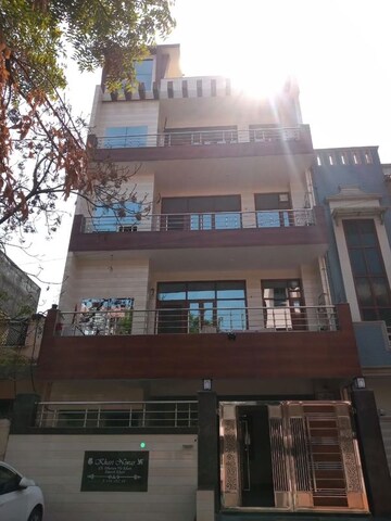 2 BHK Builder Floor – Exterior View View at Sector 48 - for Rent