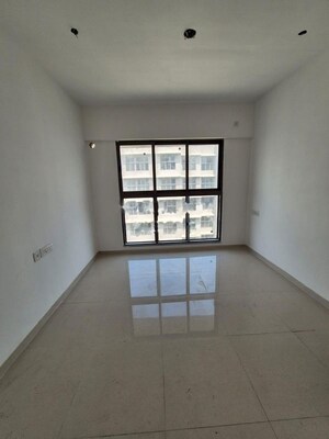 1 BHK Apartment For Rent in UK Iridium, Kandivali East