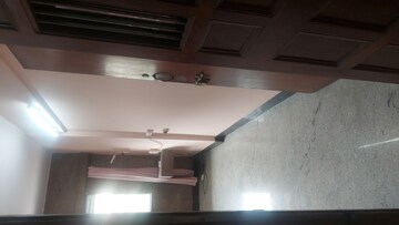 Furnished Amenities in 2 BHK Apartment at Gold Inn CHS, Santacruz East – for Rent