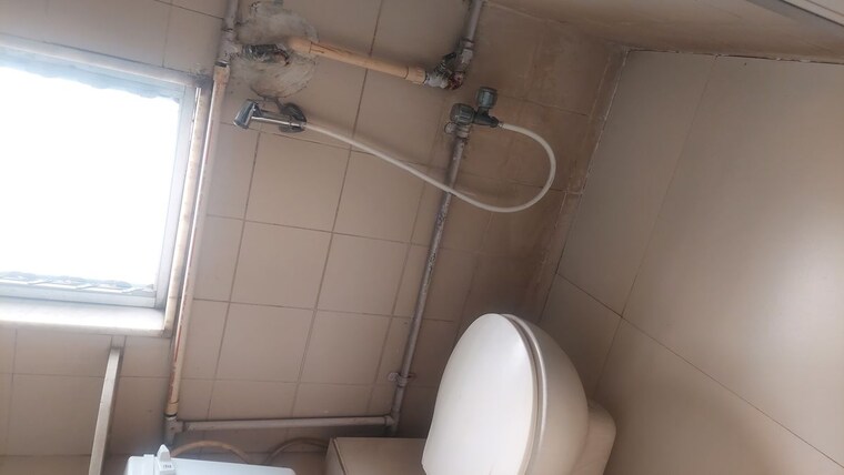 Bathroom, gold-inn-chs 2 Bedroom 680 Sq.Ft. Apartment In Santacruz East Mumbai 9972364