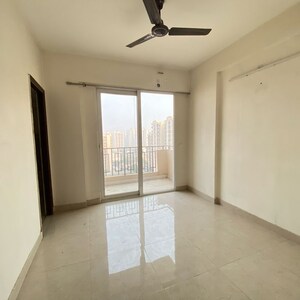 Room in 2 BHK Apartment at Signature Orchard Avenue 2, Hayatpur – for Sale