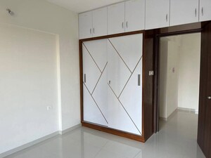 Room in 2 BHK Apartment at Akshay Yash Grecia, Dhanori – for Rent