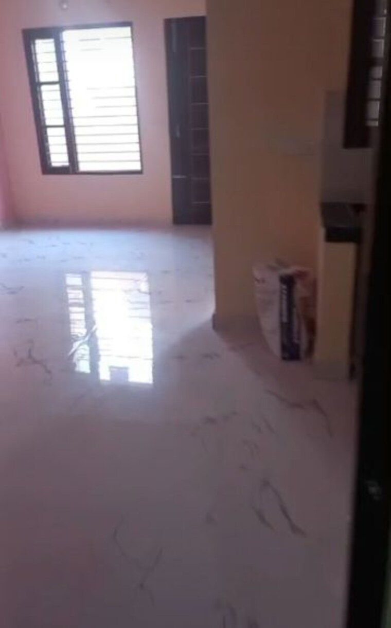 Room, dera bassi 2 Bedroom 100 Sq.Yd. Independent House In Dera Bassi Mohali 9921023