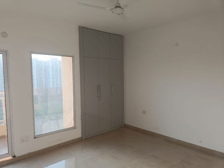 Room, elite-golf-green 5 Bedroom 2715 Sq.Ft. Apartment In Sector 79 Noida 9972394