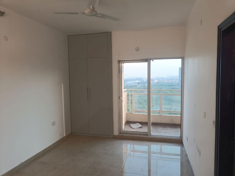 Room, elite-golf-green 5 Bedroom 2715 Sq.Ft. Apartment In Sector 79 Noida 9972394