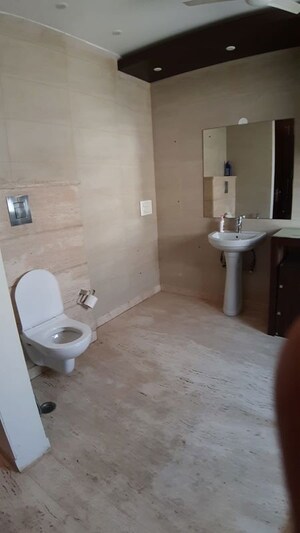 Bathroom in 2 BHK Builder Floor at Rajendra Nagar Sector 2 – for Sale