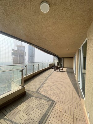 Balcony in 3 BHK Apartment at Lokhandwala Minerva Mahalaxmi, Mahalaxmi – for Rent