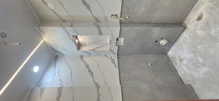 Bathroom, uttam nagar 2 Bedroom 60 Sq.Yd. Builder Floor In Uttam Nagar Delhi 9972410