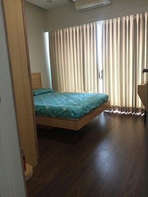 Bedroom in 2 BHK Apartment at Kanakia Silicon Valley, Powai – for Rent