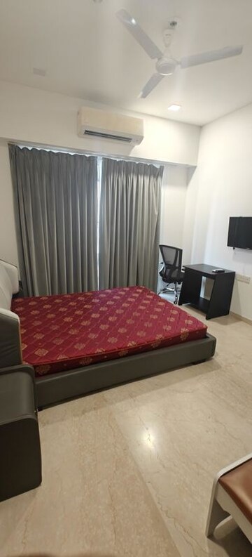 Bedroom in 3 BHK Apartment at Lokhandwala Minerva Mahalaxmi, Mahalaxmi – for Rent
