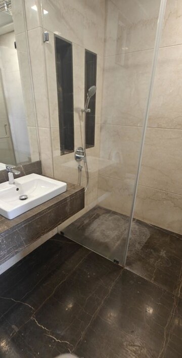 Bathroom in 3 BHK Apartment at Lokhandwala Minerva Mahalaxmi, Mahalaxmi – for Rent