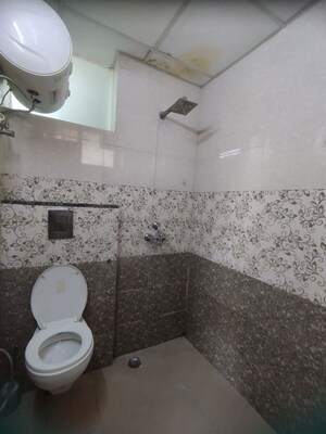 Bathroom in 2 BHK Builder Floor at Sector 52 – for Rent