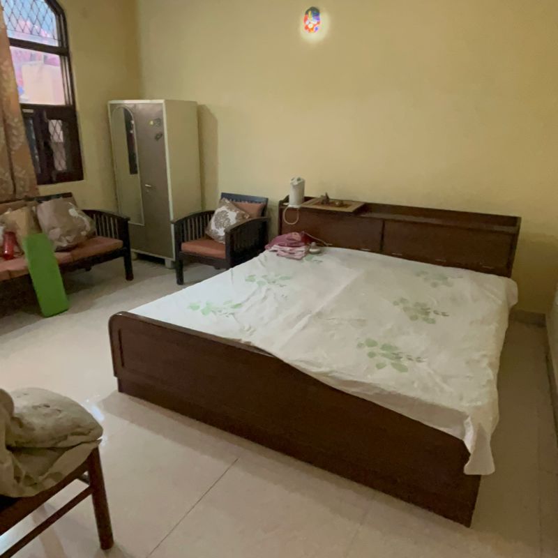 2 BHK + Pooja Room Builder Floor For Rent in Kotla Mubarakpur