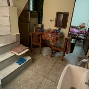 Team Area in 2 BHK Builder Floor at Kotla Mubarakpur – for Rent