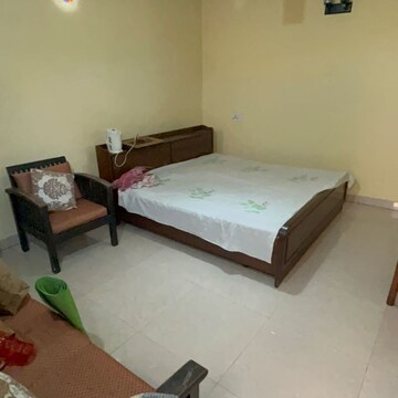 Living Room in 2 BHK Builder Floor at Kotla Mubarakpur – for Rent