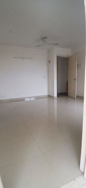 Room in 1 BHK Apartment at Breez Global Heights, Sohna Sector 33 – for Rent