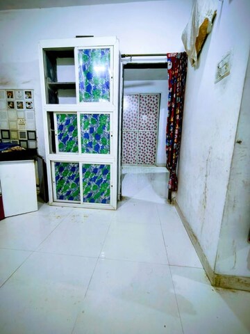 Kitchen in 1.5 BHK Apartment at Vastushilp Vastu Viram, Kharadi – for Sale