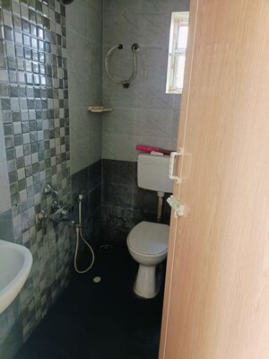 Bathroom in 2 BHK Builder Floor at Selaiyur – for Sale