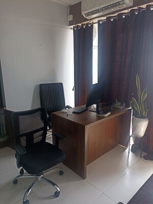 Team Area in  Office Space at Gaur City Mall, Sector 4 Greater Noida – for Sale