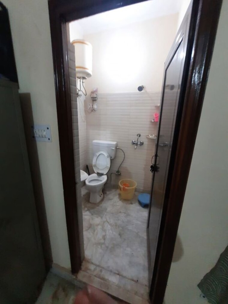 undefined, sector 38 3 Bedroom 200 Sq.Yd. Builder Floor In Sector 38 Gurgaon 9972537