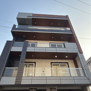 4 BHK Builder Floor – Exterior View View at Garg Homes Floors, Green Fields Colony - for Sale