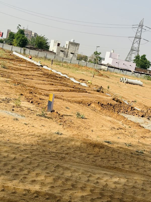 Plot For Sale in Signature Global City of Colours